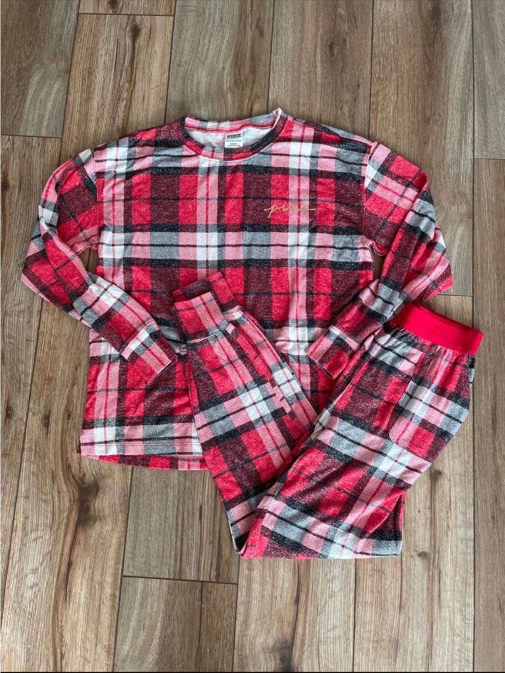 Victoria’s Secret Pink Pajama Set